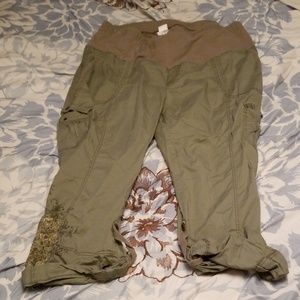 Motherhood Maternity 2x Olive Capris/Pants